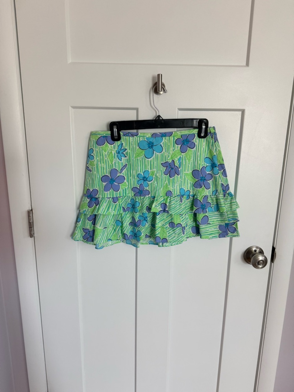 Vintage Lilly Pulitzer Green Floral Ruffle Skirt - Picture 2 of 3